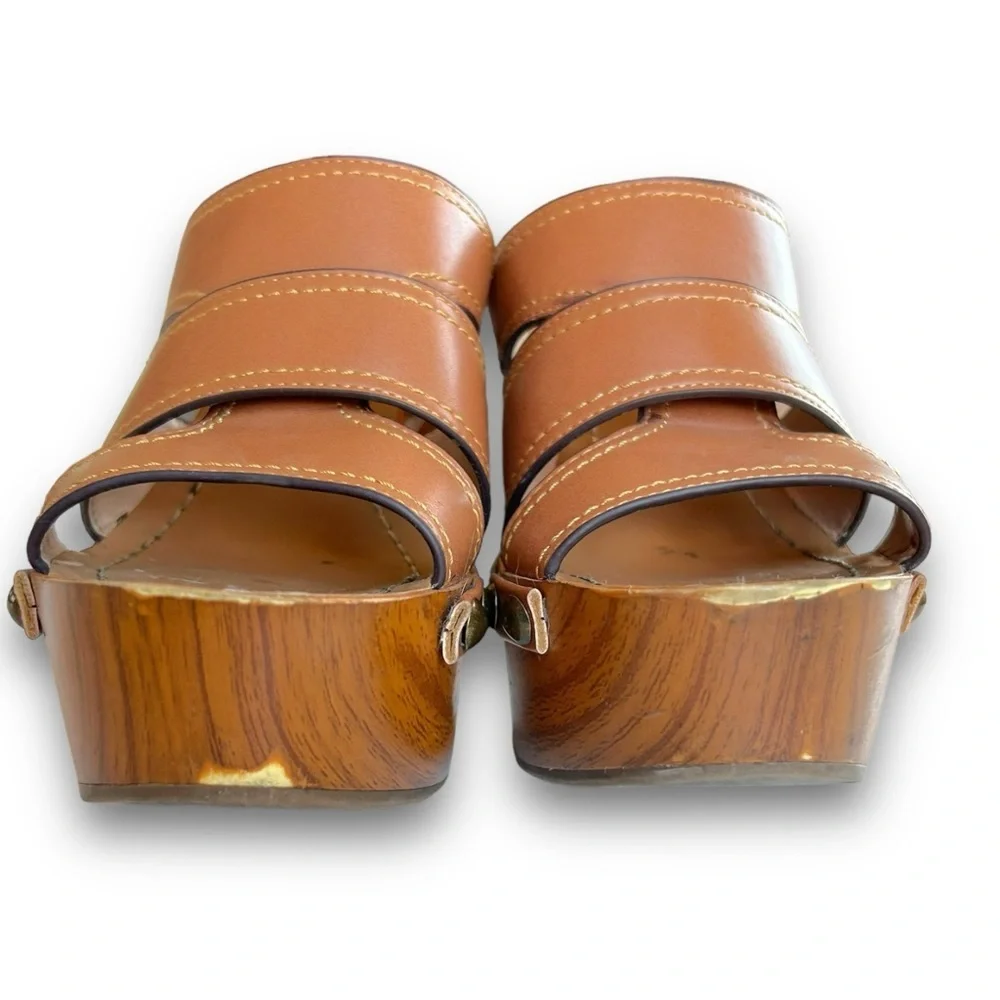 BCBGeneration Zadie Cognac Faux Leather Woodgrain Platform Mule Sandals Size 6